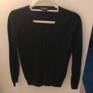 Club Monaco vneck sweater